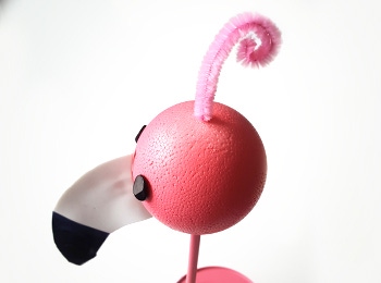 Schritt 5 Gartendeko Flamingo selber basteln | Baby&me